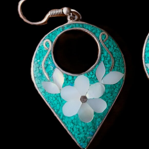 Authentic Vintage Alpaca Silver Mexico Tourquoise + Abalone Shell Inlay Earrings - Picture 2 of 5